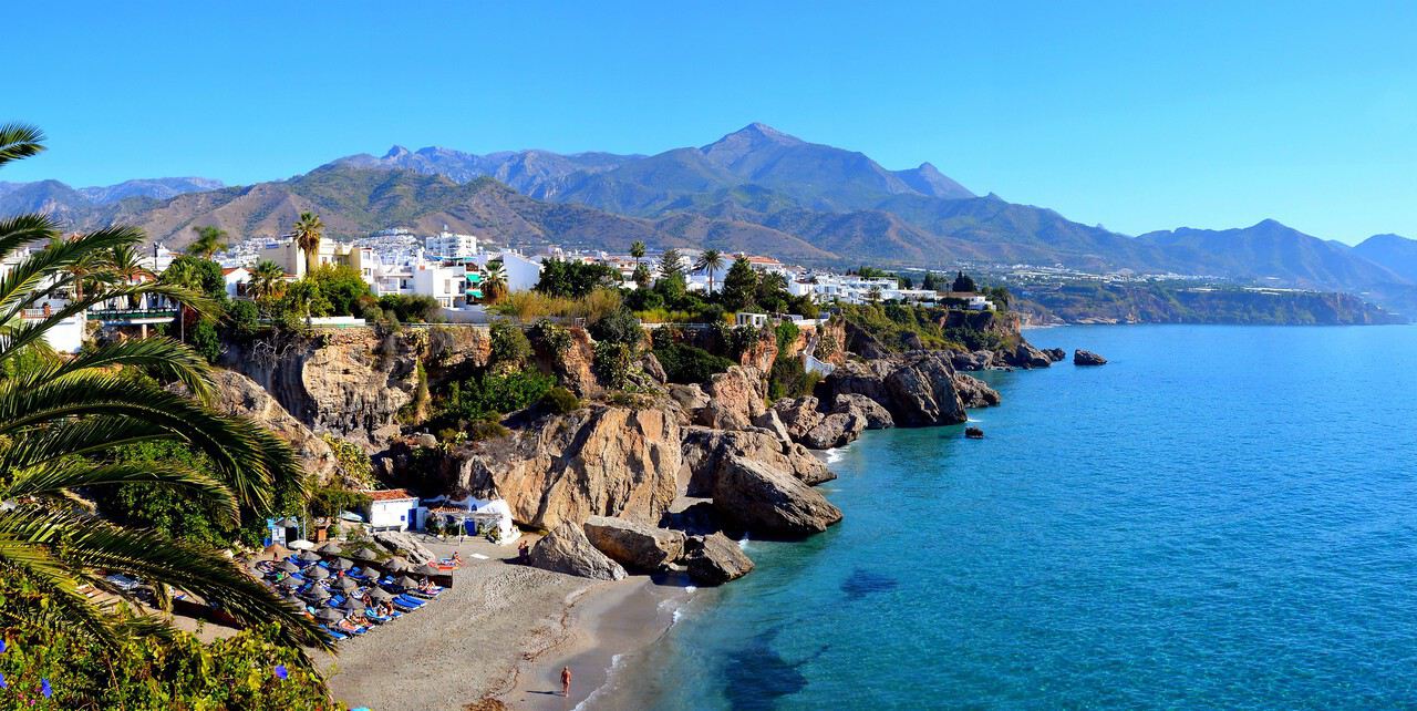 Playa De La Calahonda in Nerja